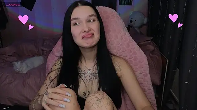 Amanda Tender online show from 10-20-25, 11:16