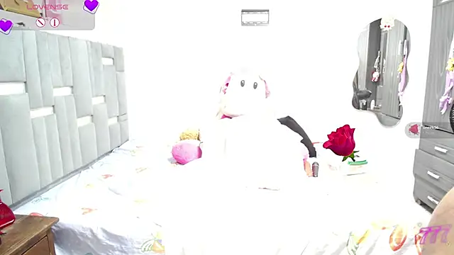 thickebonymilfF online show from 05-17-26, 05:38
