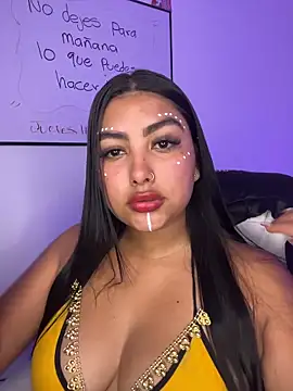 Snapshot of NatashaBrown12 chatting on 11-15-25, 09:21 NatashaBrown12 online show from 11-15-25, 09:21