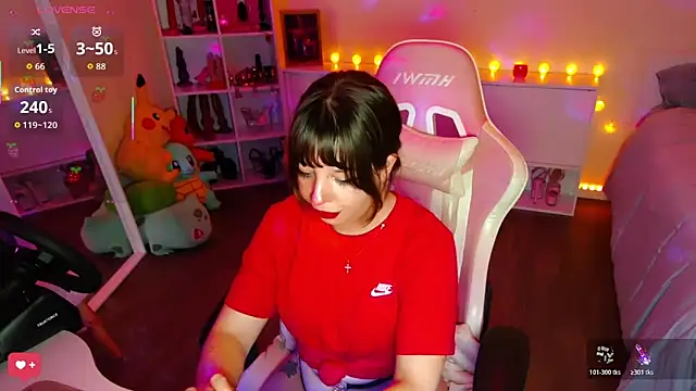 PetiteAngel666 online show from 02-18-26, 08:38