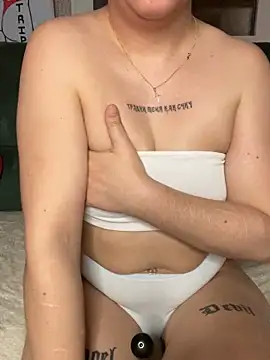 PetiteAngel666 online show from 04-09-26, 05:18