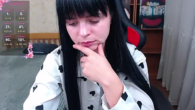 JuicyJess online show from 11-05-25, 08:42