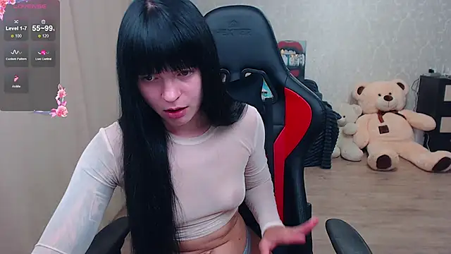 JuicyJess online show from 07-13-26, 07:49