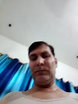 Snapshot of ZIMMY25 chatting on 09-16-25, 04:57 ZIMMY25 online show from 09-16-25, 04:57