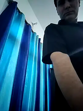 Snapshot of ZIMMY25 chatting on 10-18-25, 06:16 ZIMMY25 online show from 10-18-25, 06:16