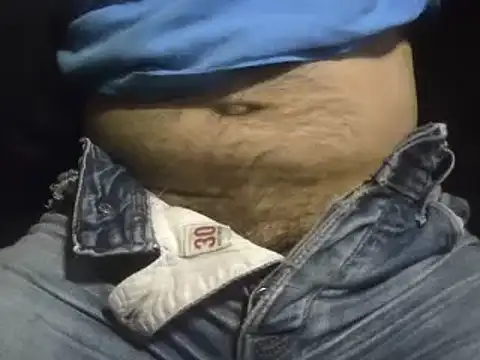 Snapshot of Pol8822 chatting on 01-14-25, 08:37 Pol8822 online show from 01-14-25, 08:37