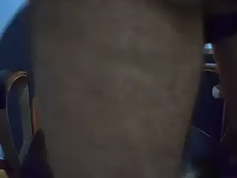 Snapshot of Pol8822 chatting on 09-11-25, 09:37 Pol8822 online show from 09-11-25, 09:37