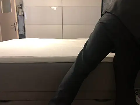 croatiahairy online show from 02-01-25, 04:33