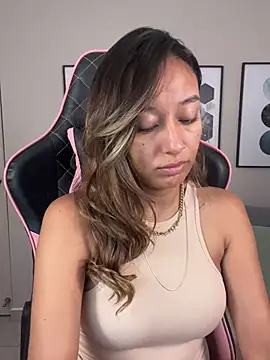 DianaHopson online show from 03-04-25, 10:46