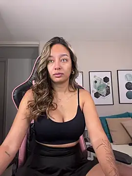 DianaHopson online show from 11-04-25, 10:47