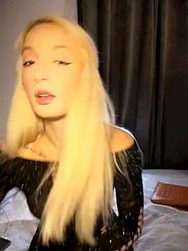 Ella Charm online show from 11-20-25, 05:12