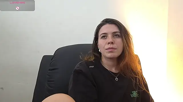 irinasweet27 online show from 10-05-25, 12:31