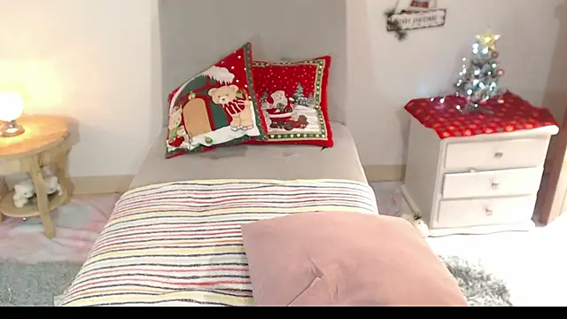 lilian prada online show from 12-20-24, 08:55