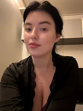 Angela Fosterr online show from 10-11-25, 04:38