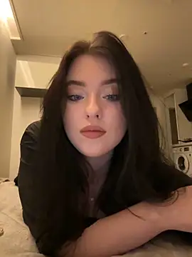 Angela Fosterr online show from 02-06-26, 06:44