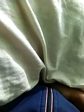 Snapshot of Niladri1410 chatting on 12-25-24, 04:00 Niladri1410 online show from 12-25-24, 04:00