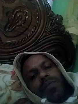 Snapshot of Niladri1410 chatting on 01-03-25, 08:54 Niladri1410 online show from 01-03-25, 08:54