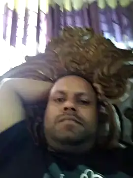 Snapshot of Niladri1410 chatting on 01-04-25, 06:52 Niladri1410 online show from 01-04-25, 06:52