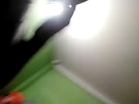 Snapshot of Niladri1410 chatting on 01-06-25, 07:45 Niladri1410 online show from 01-06-25, 07:45