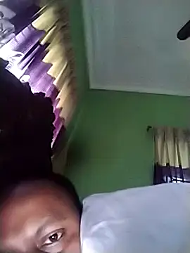 Snapshot of Niladri1410 chatting on 01-16-25, 03:45 Niladri1410 online show from 01-16-25, 03:45