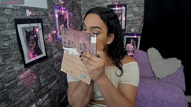 Andrys  online show from 11-24-25, 10:53