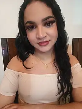 Snapshot of Andrys_ chatting on 07-18-26, 04:05 Andrys online show from 07-18-26, 04:05