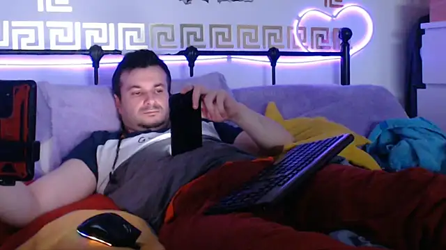 Snapshot of erotico69xxx chatting on 01-27-25, 11:00 erotico69xxx online show from 01-27-25, 11:00