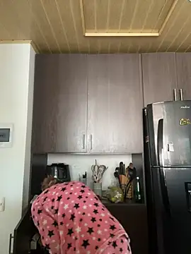 Snapshot of Ameellie chatting on 01-24-25, 02:30 Ameellie online show from 01-24-25, 02:30