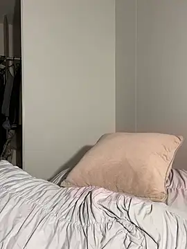 Snapshot of Ameellie chatting on 02-23-25, 06:01 Ameellie online show from 02-23-25, 06:01