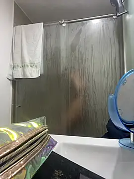 Snapshot of Ameellie chatting on 03-20-25, 03:14 Ameellie online show from 03-20-25, 03:14