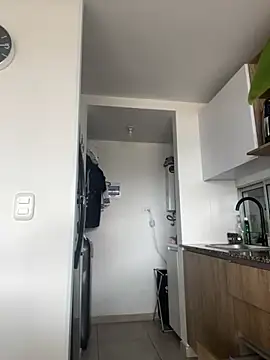 Snapshot of Ameellie chatting on 09-24-25, 03:26 Ameellie online show from 09-24-25, 03:26