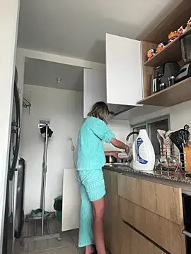 Snapshot of Ameellie chatting on 11-16-25, 05:07 Ameellie online show from 11-16-25, 05:07