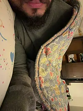 Snapshot of BigEgyptianDiick chatting on 03-03-26, 03:23 BigEgyptianDiick online show from 03-03-26, 03:23