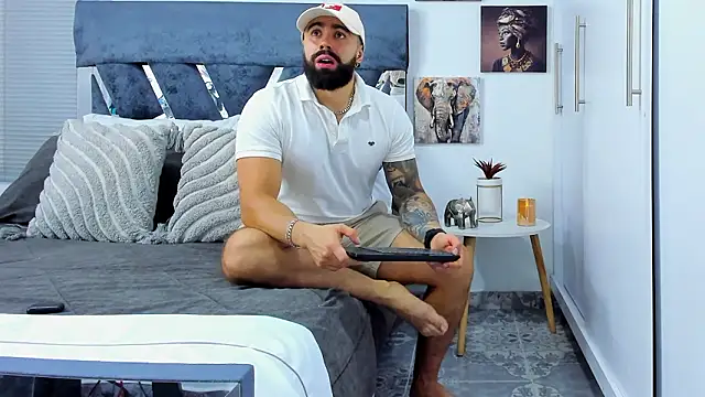 Zack Froone online show from 03-11-26, 01:17