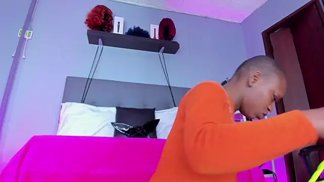 Coco Kiss online show from 01-13-26, 07:08