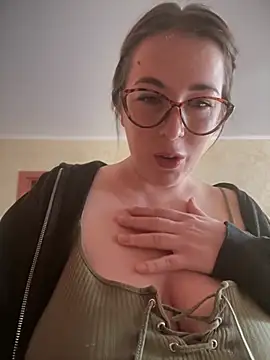 MommmyYummy online show from 03-14-25, 09:14