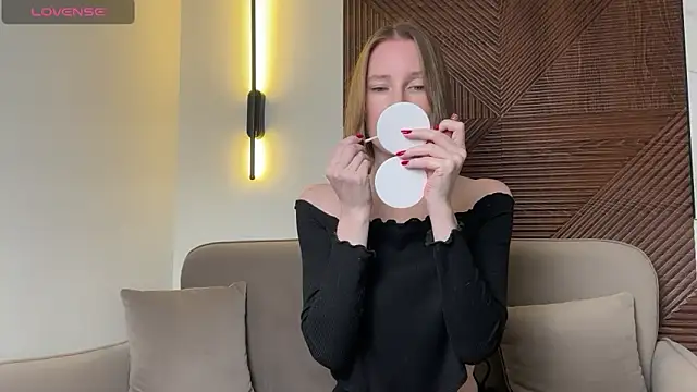 MonikaBos online show from 02-27-26, 08:42