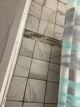 Snapshot of 4kUsh2Fashion0 chatting on 11-12-25, 02:01 4kUsh2Fashion0 online show from 11-12-25, 02:01