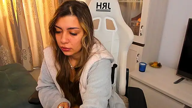 EveEvian online show from 01-19-25, 09:11