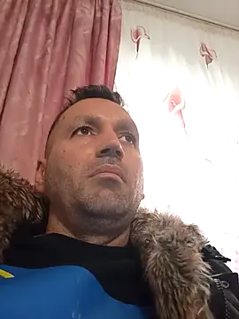 Snapshot of florin421 chatting on 02-23-26, 08:44 florin421 online show from 02-23-26, 08:44