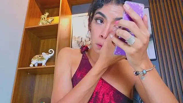 Snapshot of Alahia_Rodriguez chatting on 05-16-26, 11:46 Alahia Rodriguez online show from 05-16-26, 11:46