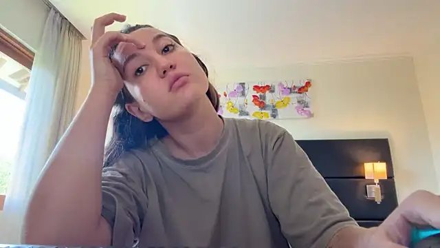 Nelly Fischer online show from 12-22-25, 05:48