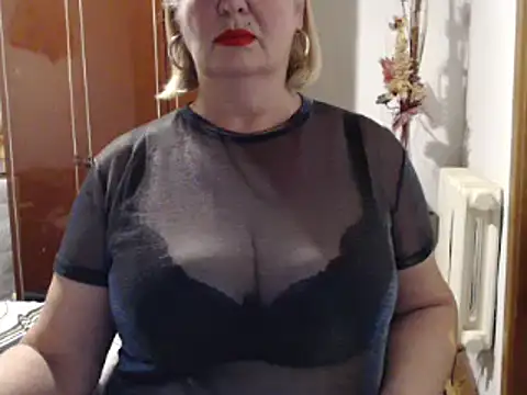 Secretfox online show from 10-10-25, 02:16