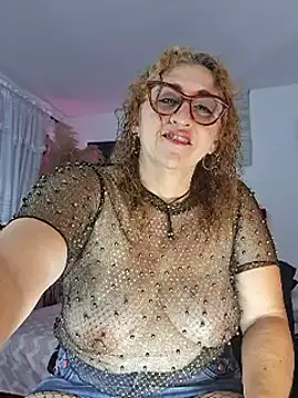 Snapshot of evelin_hott chatting on 02-27-25, 01:38 evelin hott online show from 02-27-25, 01:38