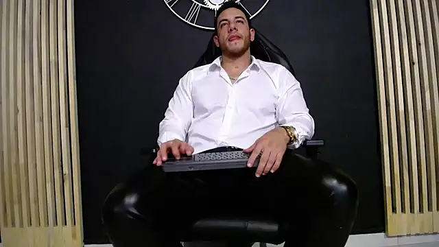 Maxxxpowerful online show from 12-14-24, 03:29