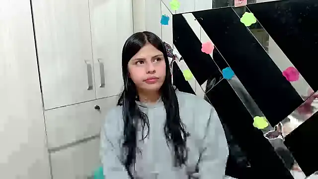 katery wok11 online show from 01-07-26, 02:03