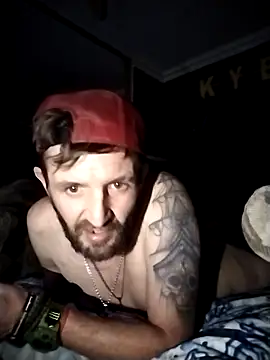 Nawtyslaveteen online show from 11-24-25, 01:38