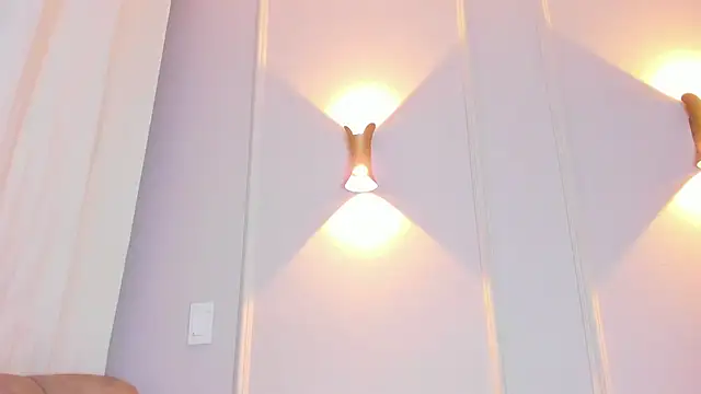 Lia walton online show from 02-28-25, 12:09