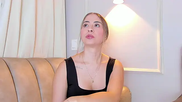 Lia walton online show from 02-20-26, 12:16