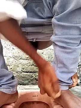 dipa-jitu online show from 10-18-25, 01:19